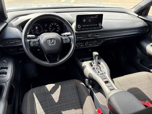 Used 2023 Honda HR-V Sport image 28
