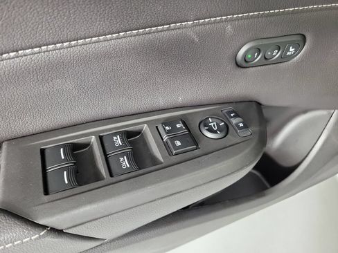 Used 2022 Acura ILX w/ Premium Package FWD image 19