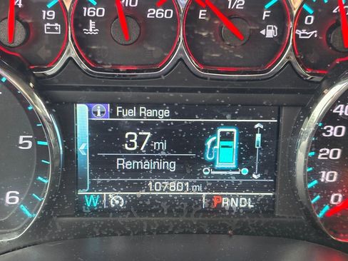 Used 2018 GMC Sierra 1500 SLT AWD/4WD image 9