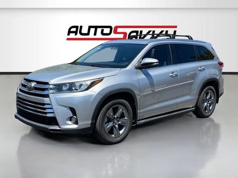 Used 2018 Toyota Highlander Limited Platinum w/ Protection Package #3 AWD/4WD image 3