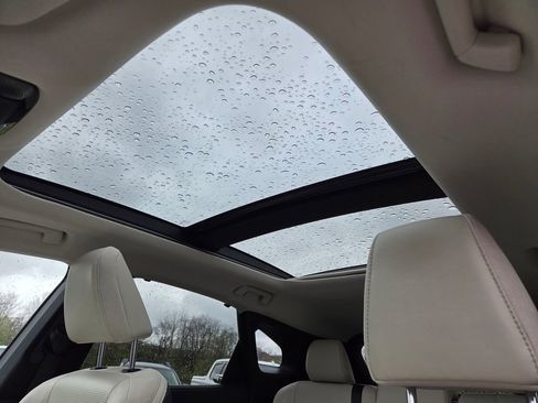 Used 2023 Lexus RX 350 AWD w/ Accessory Package image 9