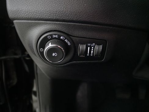 Used 2018 Jeep Compass Limited AWD/4WD image 26