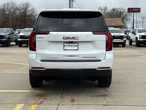 New 2026 GMC Yukon Elevation image 4