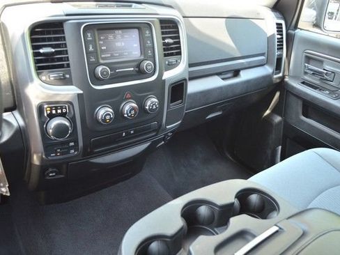 Used 2024 RAM 1500 Classic SLT AWD/4WD image 24