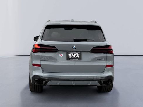New 2026 BMW X5 xDrive40i w/ M Sport Package image 4