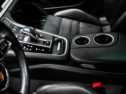 Used 2021 Porsche Panamera 4 AWD/4WD image 25