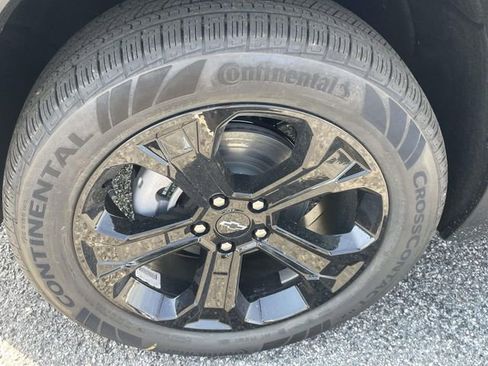 New 2026 Chevrolet Equinox LT image 9