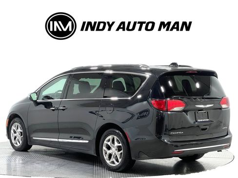 Used 2019 Chrysler Pacifica Limited FWD image 6