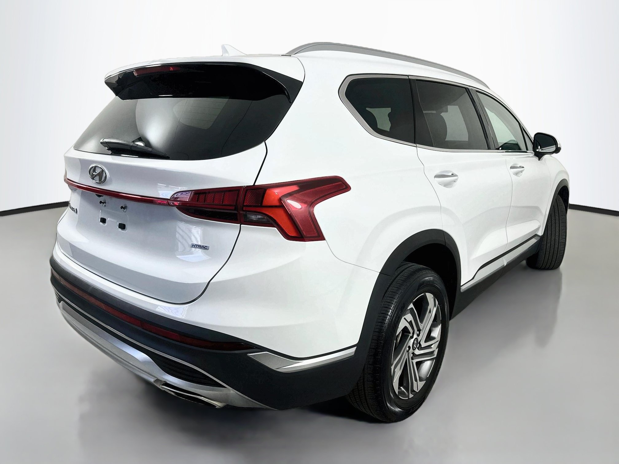 Certified 2023 Hyundai Santa Fe SEL w/ Premium Package AWD/4WD image 7