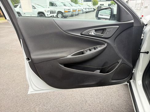 Used 2024 Chevrolet Malibu LT FWD image 14