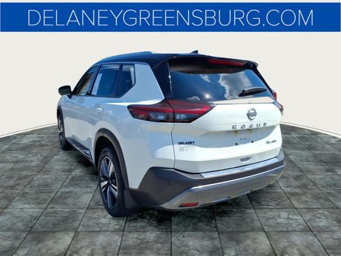 Used 2023 Nissan Rogue SL AWD/4WD image 5