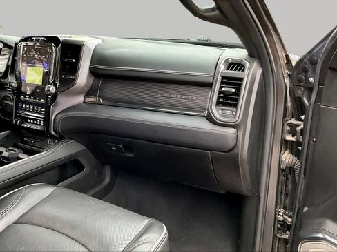 Used 2019 RAM 3500 Limited AWD/4WD image 18
