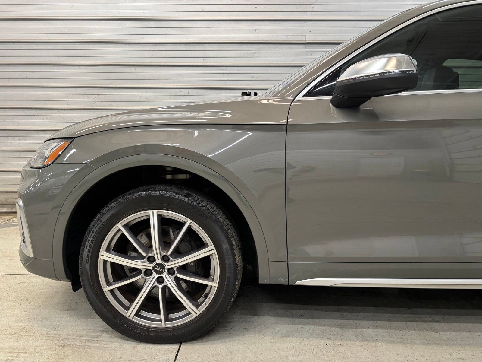 Used 2023 Audi SQ5 Premium w/ Convenience Package AWD/4WD image 4