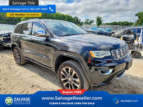Used 2017 Jeep Grand Cherokee Overland w/ Jeep Active Safety Group AWD/4WD image 5