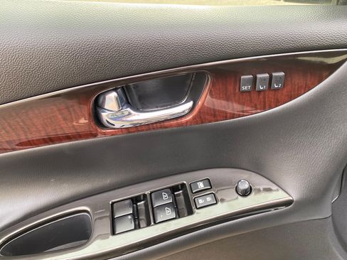 Used 2017 INFINITI QX50 AWD w/ Technology Package image 15