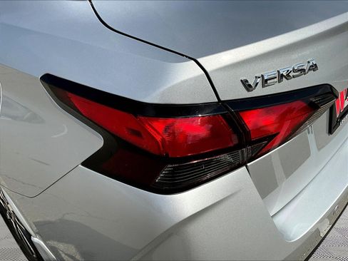 Certified 2025 Nissan Versa S w/ S Plus Package FWD image 23
