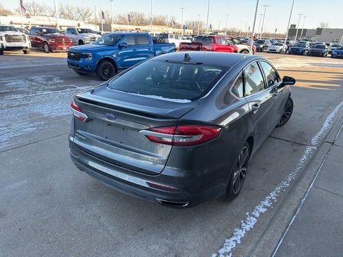 Used 2020 Ford Fusion Titanium image 5