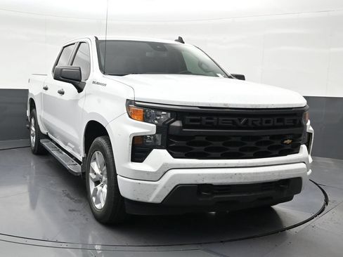 Used 2022 Chevrolet Silverado 1500 Custom RWD image 8