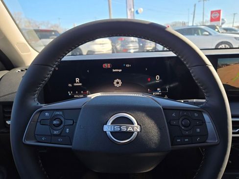 New 2026 Nissan Sentra SV w/ SV Convenience Package FWD image 30