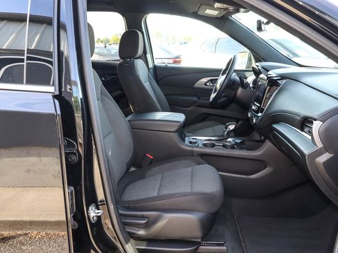 Used 2023 Chevrolet Traverse LT FWD image 29