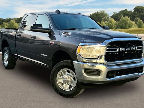 Used 2021 RAM 2500 Tradesman w/ Chrome Appearance Group image 2
