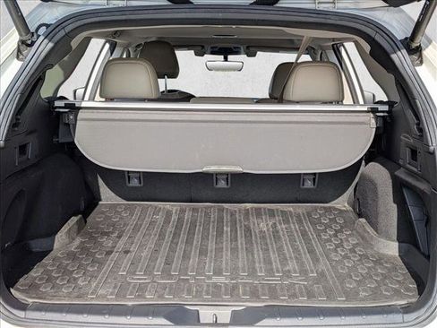 Used 2020 Subaru Outback Limited XT image 6