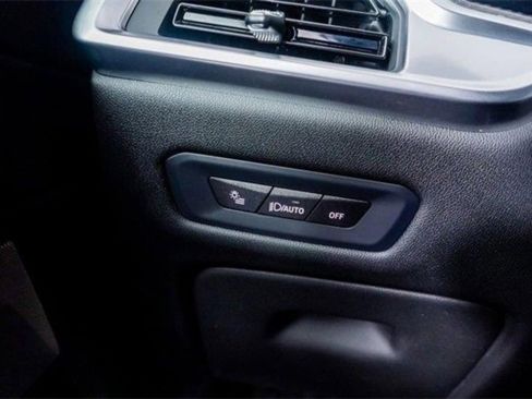 Used 2024 BMW X5 M60i w/ Climate Comfort Package image 55