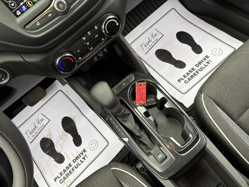 Used 2021 Chevrolet TrailBlazer LT image 27