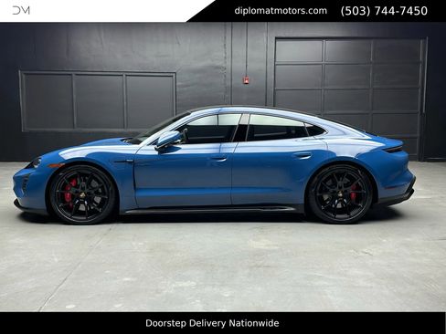 Used 2022 Porsche Taycan GTS w/ Premium Package (P6U) image 3