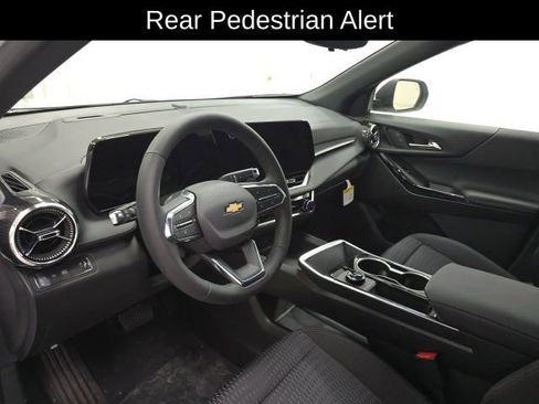 New 2026 Chevrolet Equinox LT w/ Safety and Technology Package FWD image 10