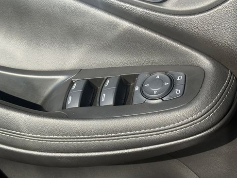 Used 2023 Buick Encore GX Select image 29