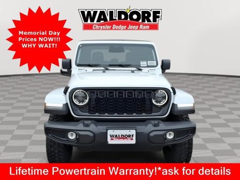 New 2026 Jeep Gladiator Sport AWD/4WD image 6
