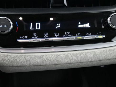 Used 2024 Toyota Corolla LE image 15