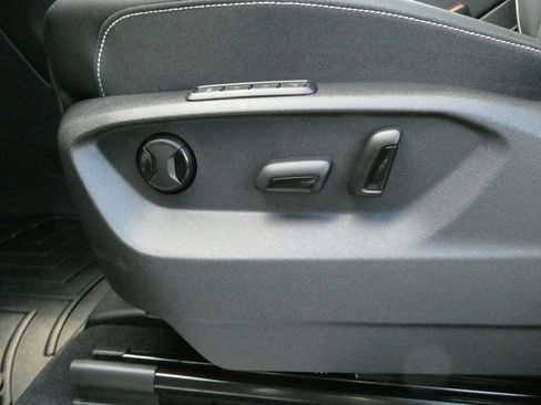 New 2026 Volkswagen Atlas SEL Premium R-Line image 9