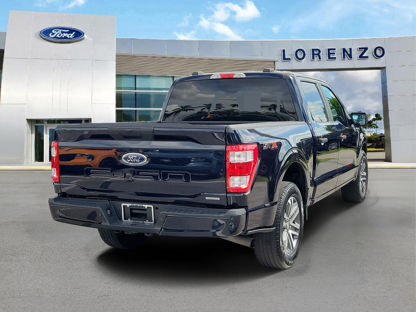 Used 2023 Ford F150 XL w/ STX Appearance Package RWD image 5