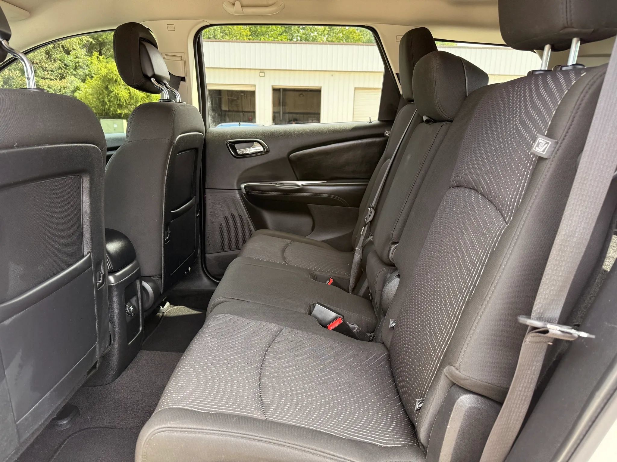 Used 2020 Dodge Journey SE w/ SE Popular Equipment Group FWD image 21