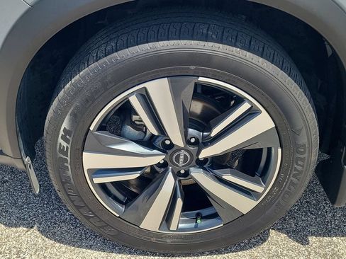 Used 2023 Nissan Rogue Platinum w/ Platinum Premium Package FWD image 7