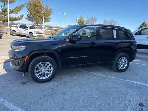 New 2026 Jeep Grand Cherokee Laredo X AWD/4WD image 15