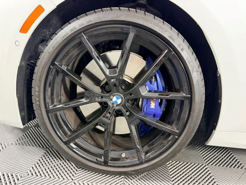 Used 2025 BMW 840i w/ Driving Assistance Package RWD image 9