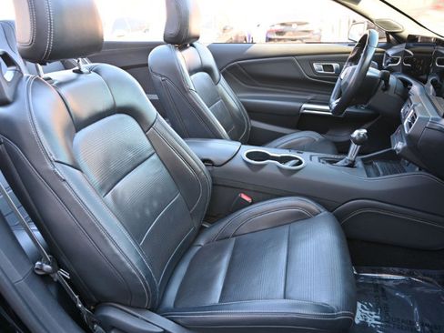 Used 2024 Ford Mustang Premium image 17