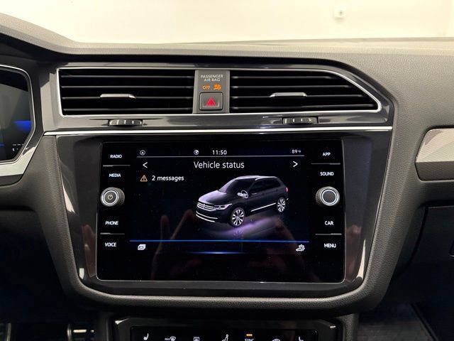 Used 2024 Volkswagen Tiguan SE R-Line FWD image 21