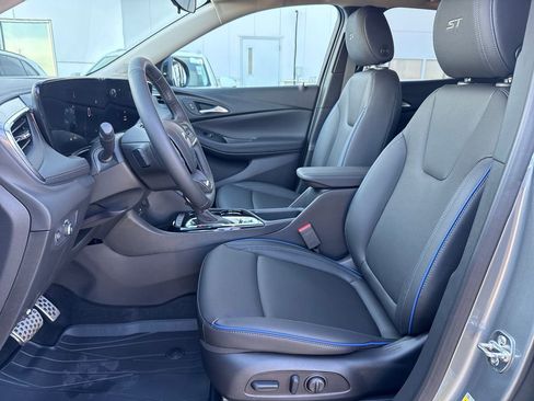 New 2026 Buick Encore GX Sport Touring w/ Advanced Technology Package image 16