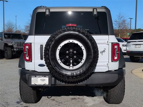 Used 2023 Ford Bronco Big Bend w/ Sasquatch Package image 5