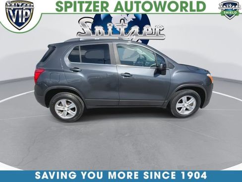 Used 2016 Chevrolet Trax LT w/ LT Convenience Package AWD/4WD image 9