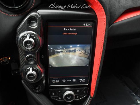 Used 2022 McLaren 720S Performance RWD image 18