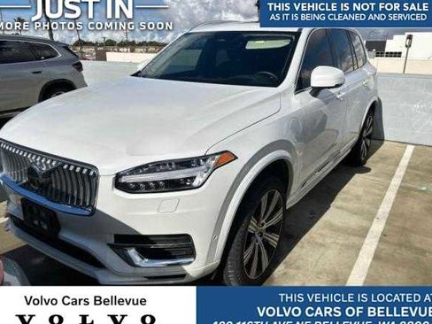 Used 2024 Volvo XC90 T8 Ultimate w/ Lounge Package image 1