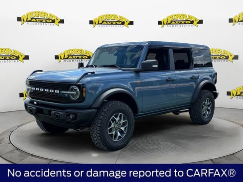 New 2025 Ford Bronco Badlands image 2