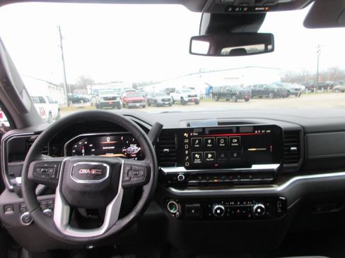 New 2026 GMC Sierra 3500 SLE image 15