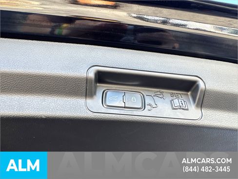 Used 2023 Ford Explorer XLT w/ Equipment Group 202A image 24