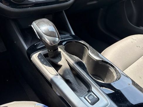 Used 2024 Buick Envista Sport Touring w/ Convenience I Package FWD image 14